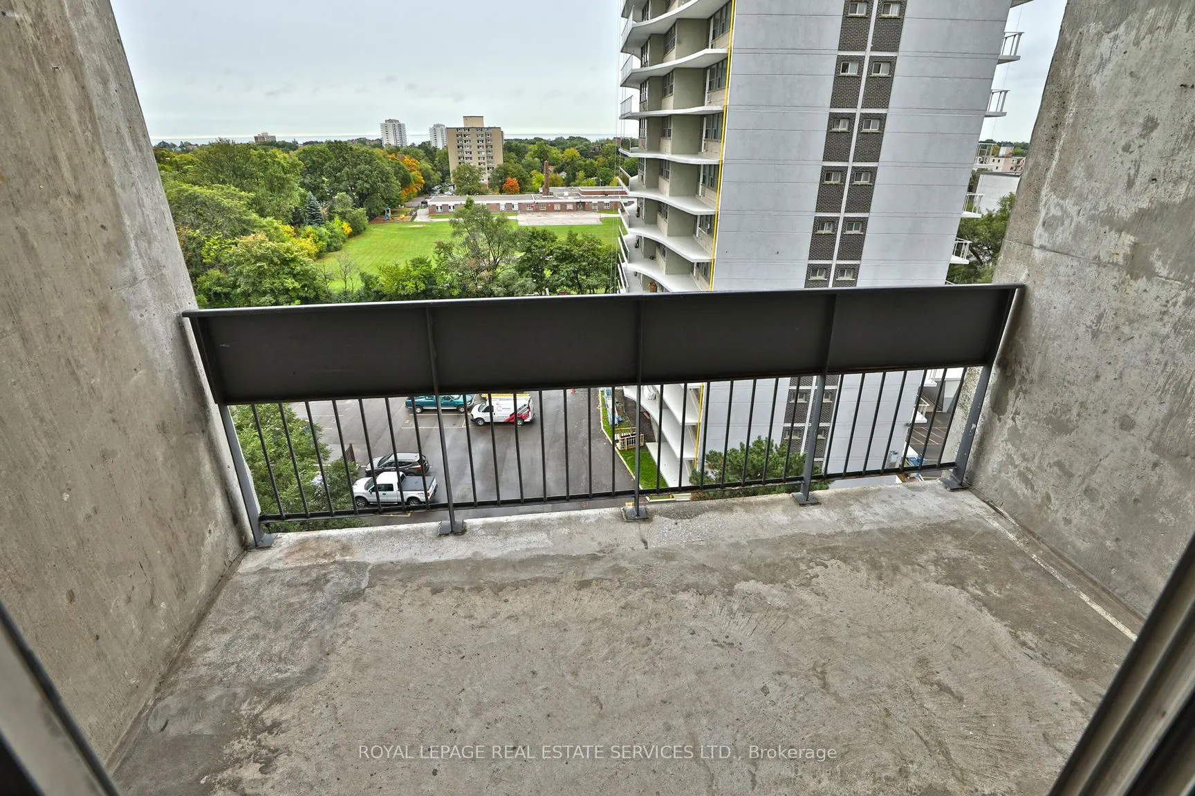 20 Speers Rd, #908