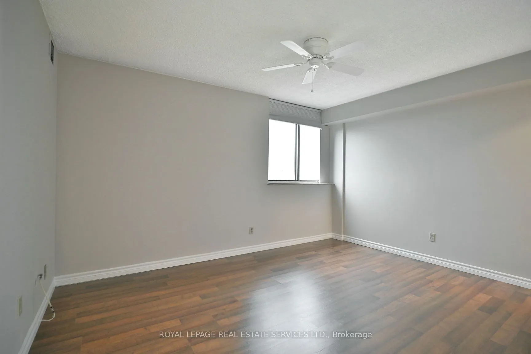 20 Speers Rd, #908