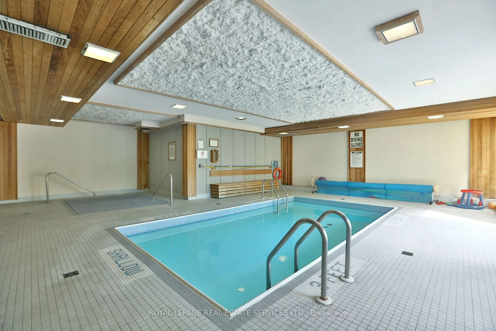 20 Speers Rd, #908