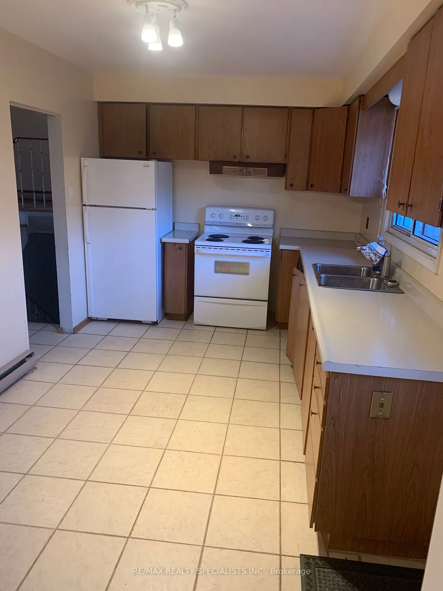 1089 Pearson Dr