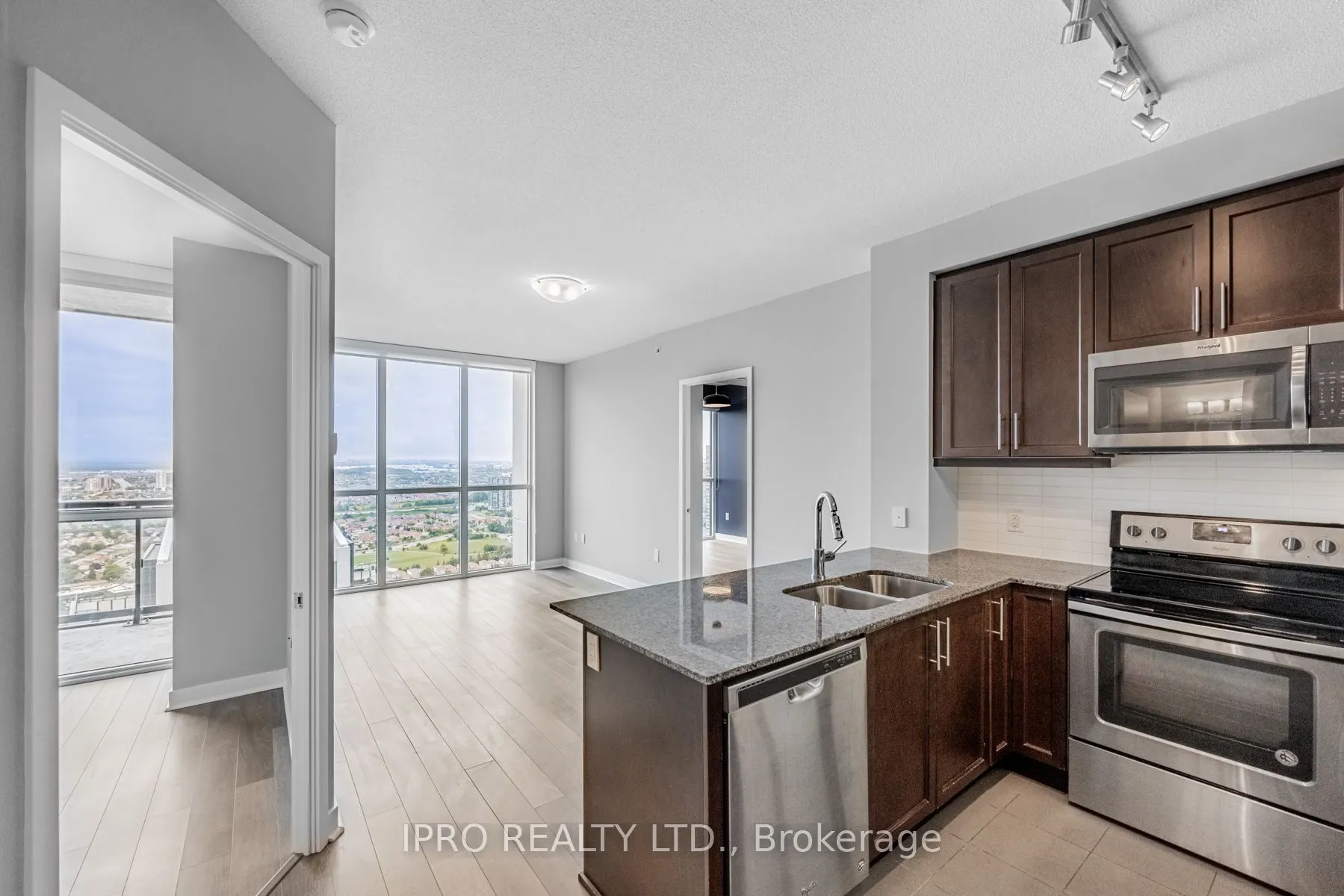 3975 Grand Park Dr, #3408
