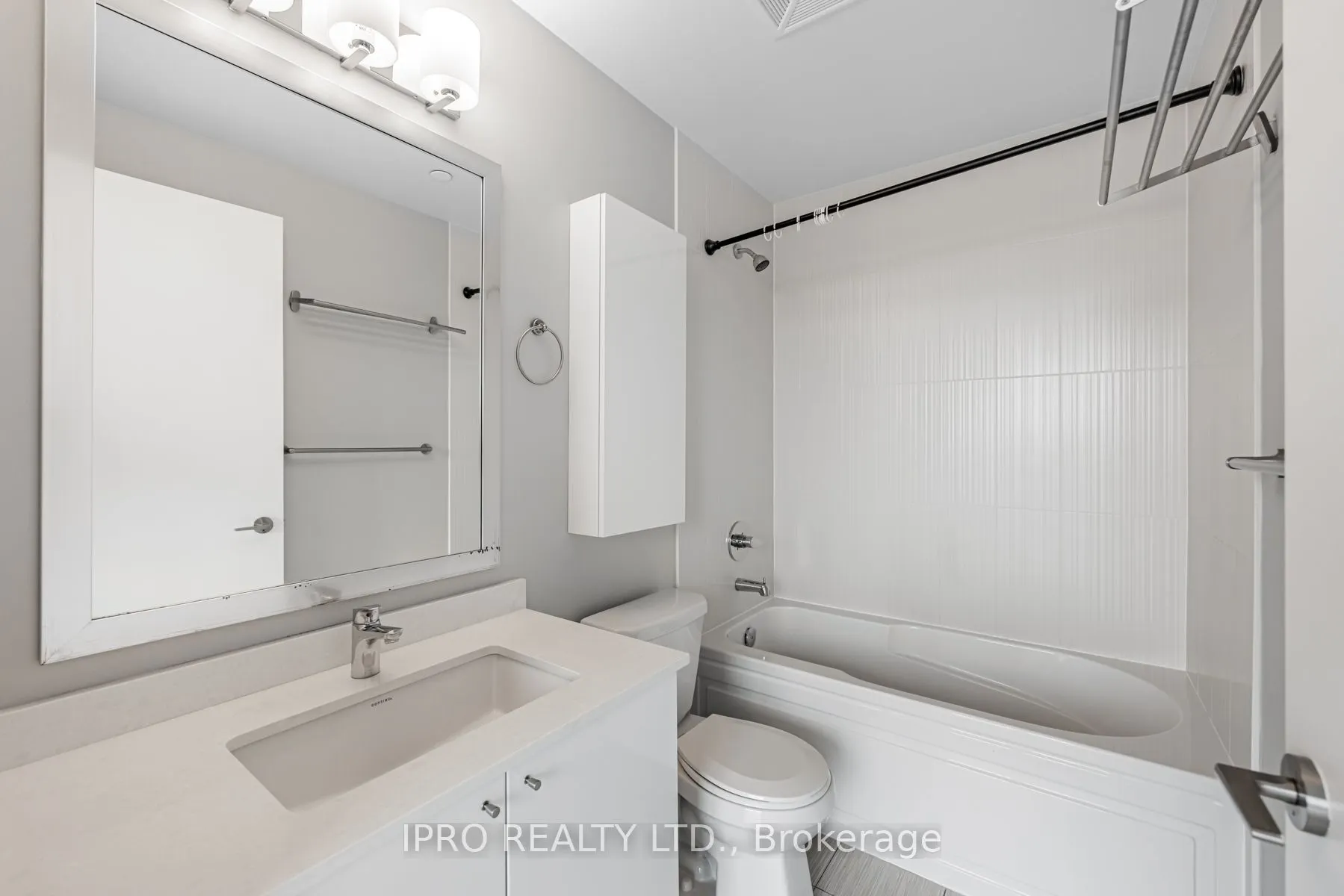 3975 Grand Park Dr, #3408