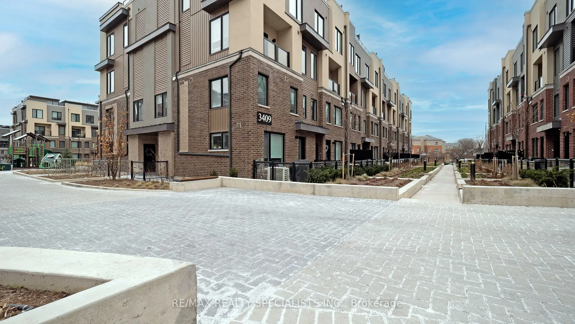 3409 Ridgeway Dr, #36