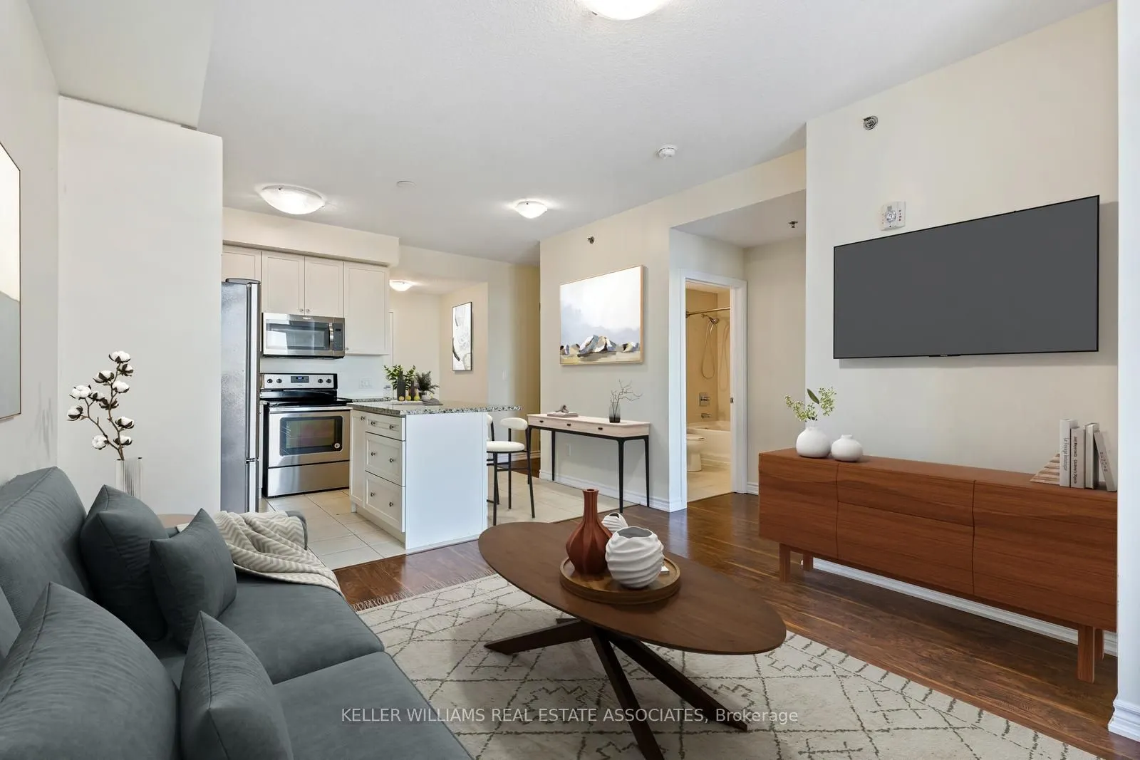 2486 Old Bronte Rd, #311