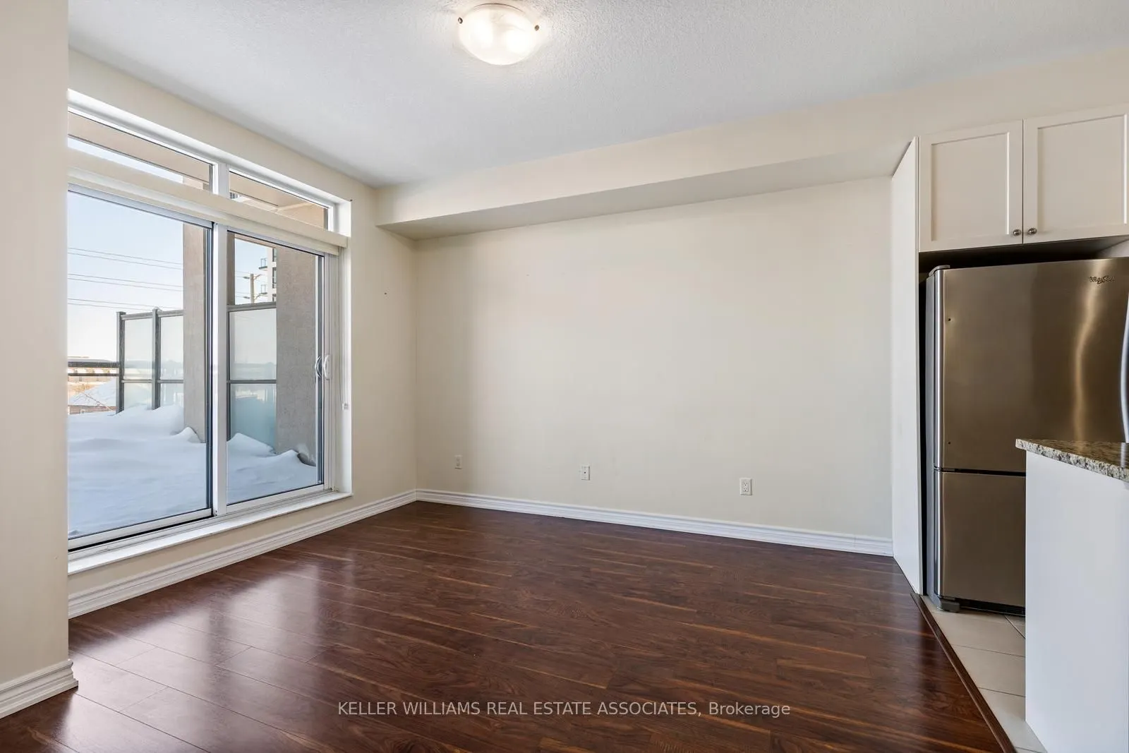 2486 Old Bronte Rd, #311