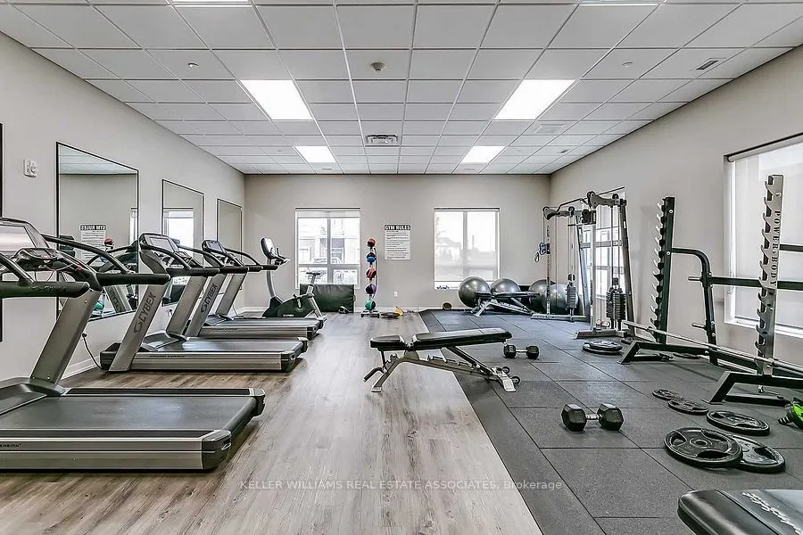 2486 Old Bronte Rd, #311