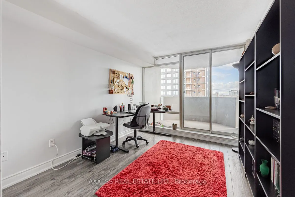 330 Rathburn Rd W, #1105