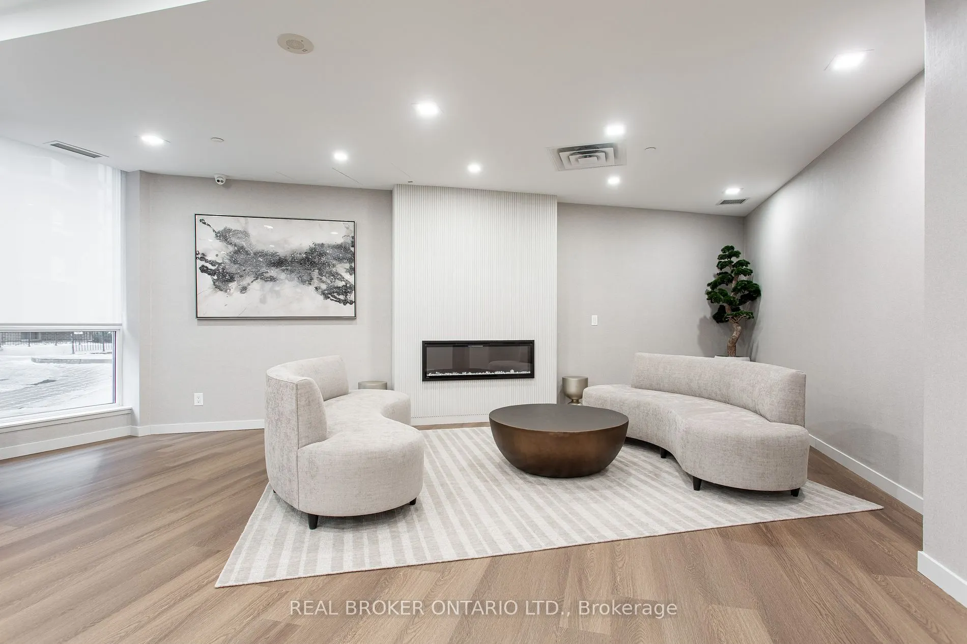 1 Michael Power Pl, #1603