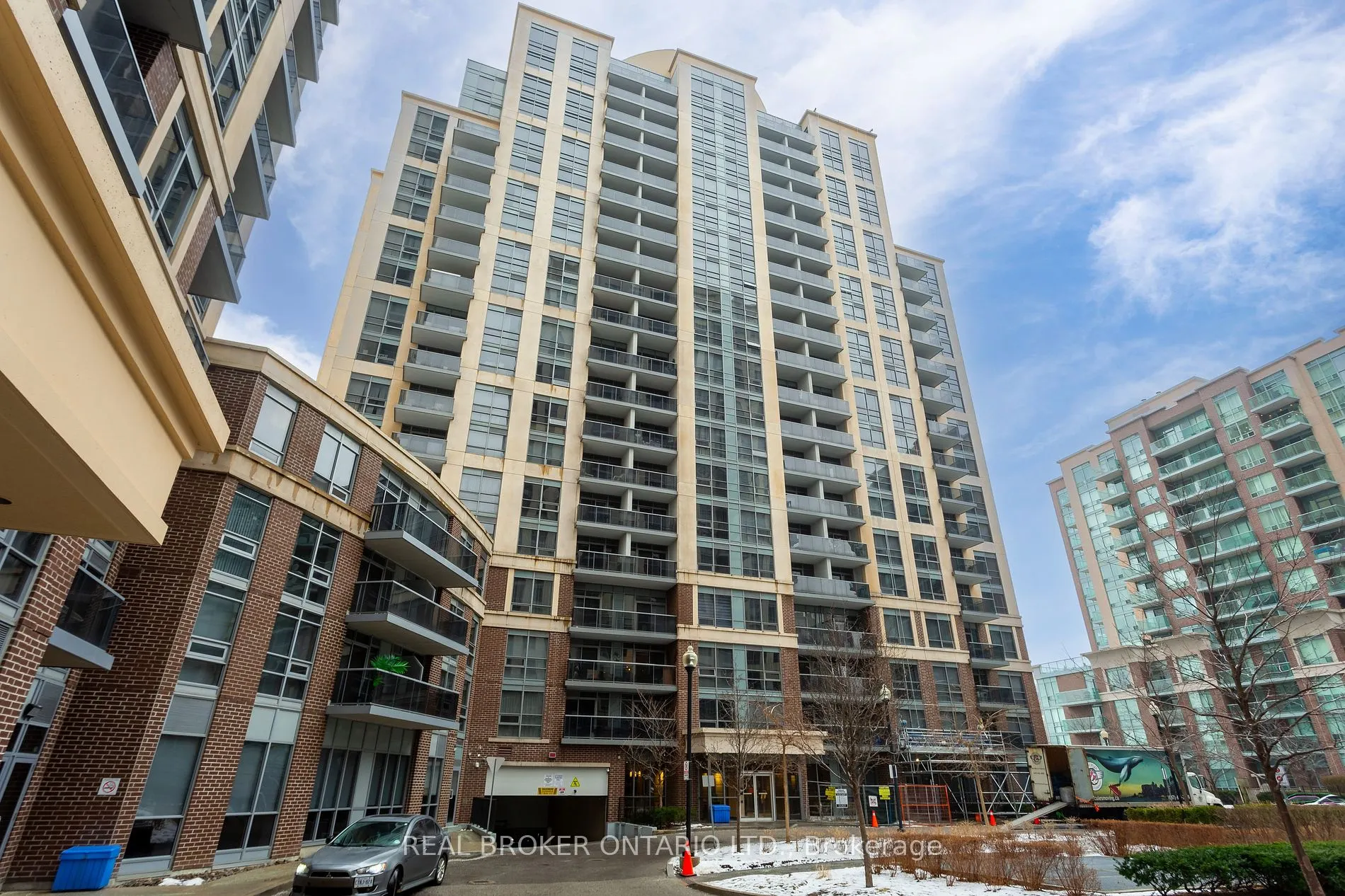 1 Michael Power Pl, #1603