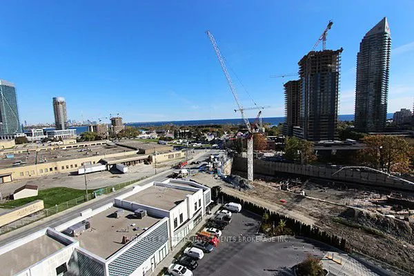 90 Park Lawn Rd, #1007