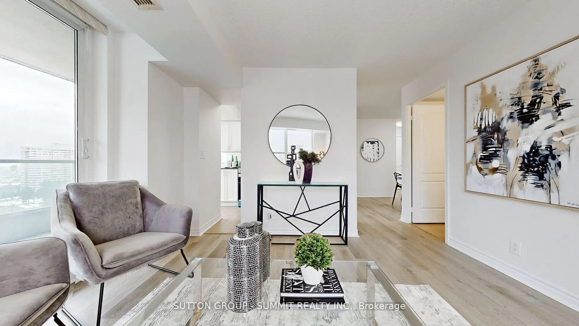 1 Elm Dr W, #1011