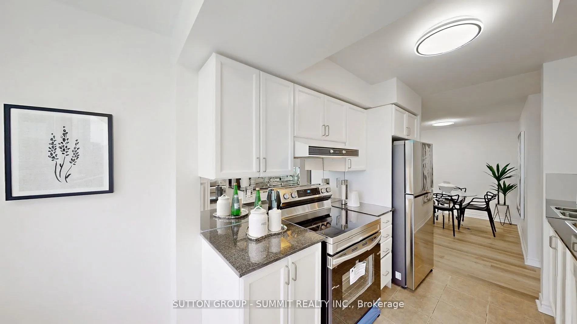 1 Elm Dr W, #1011