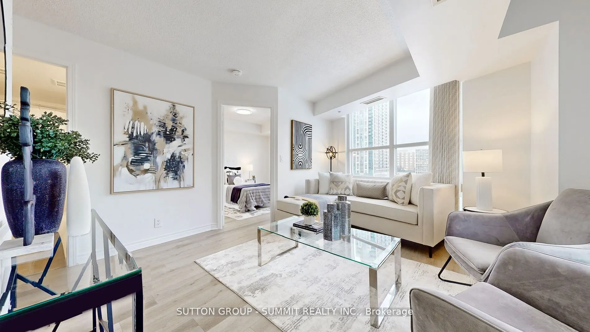 1 Elm Dr W, #1011