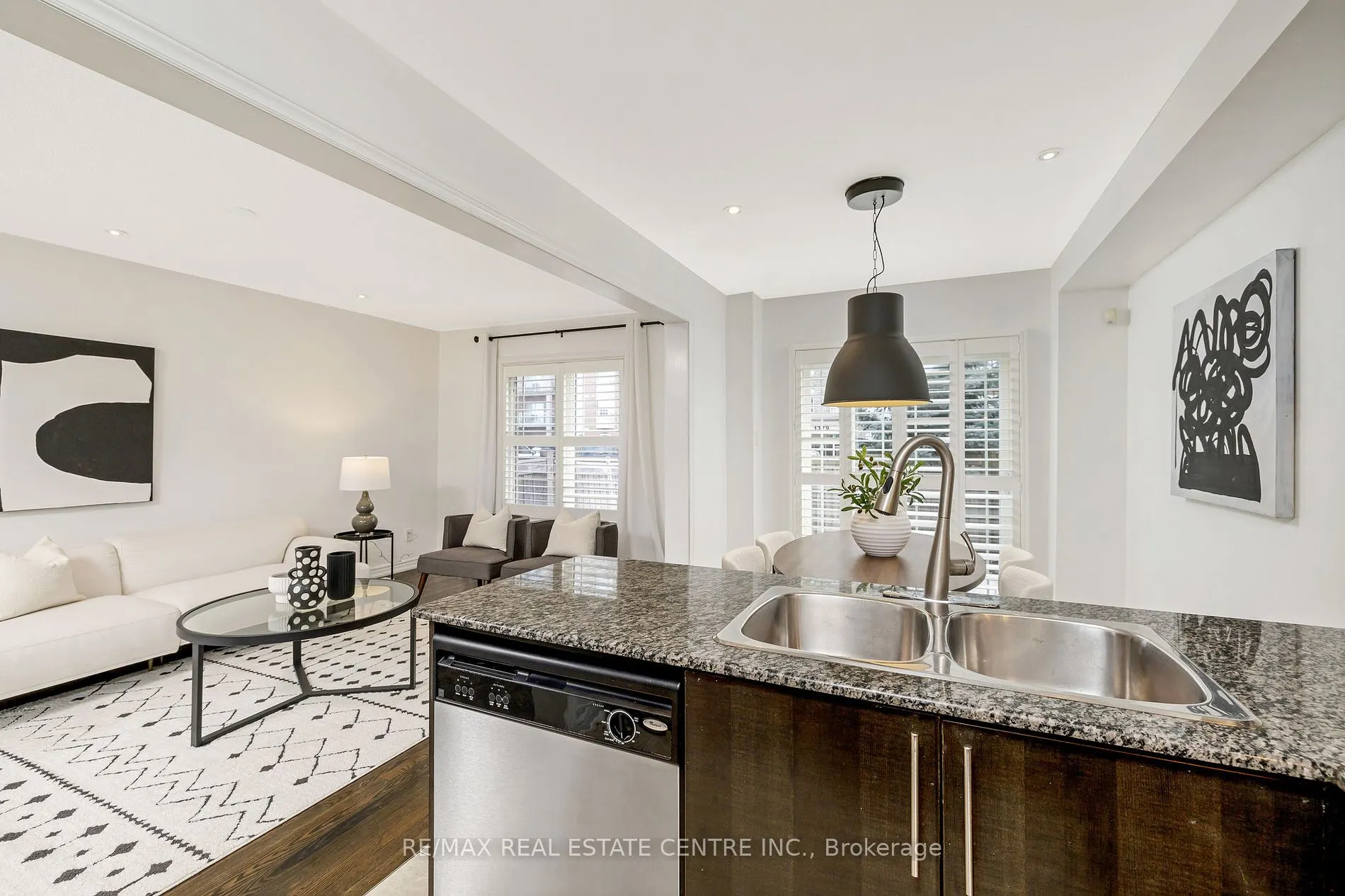 1395 Costigan Rd