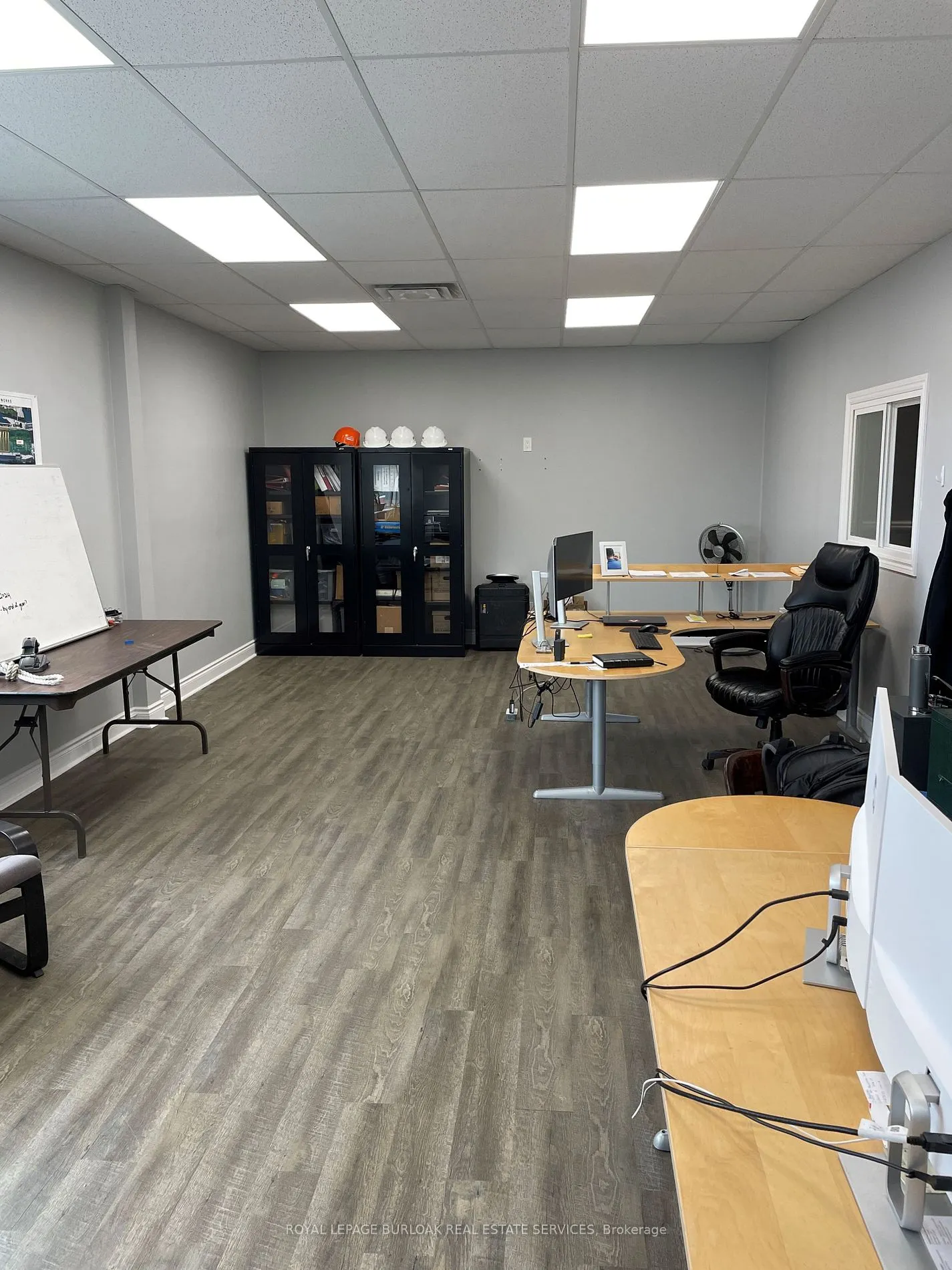 1240 Burloak Drive, #4