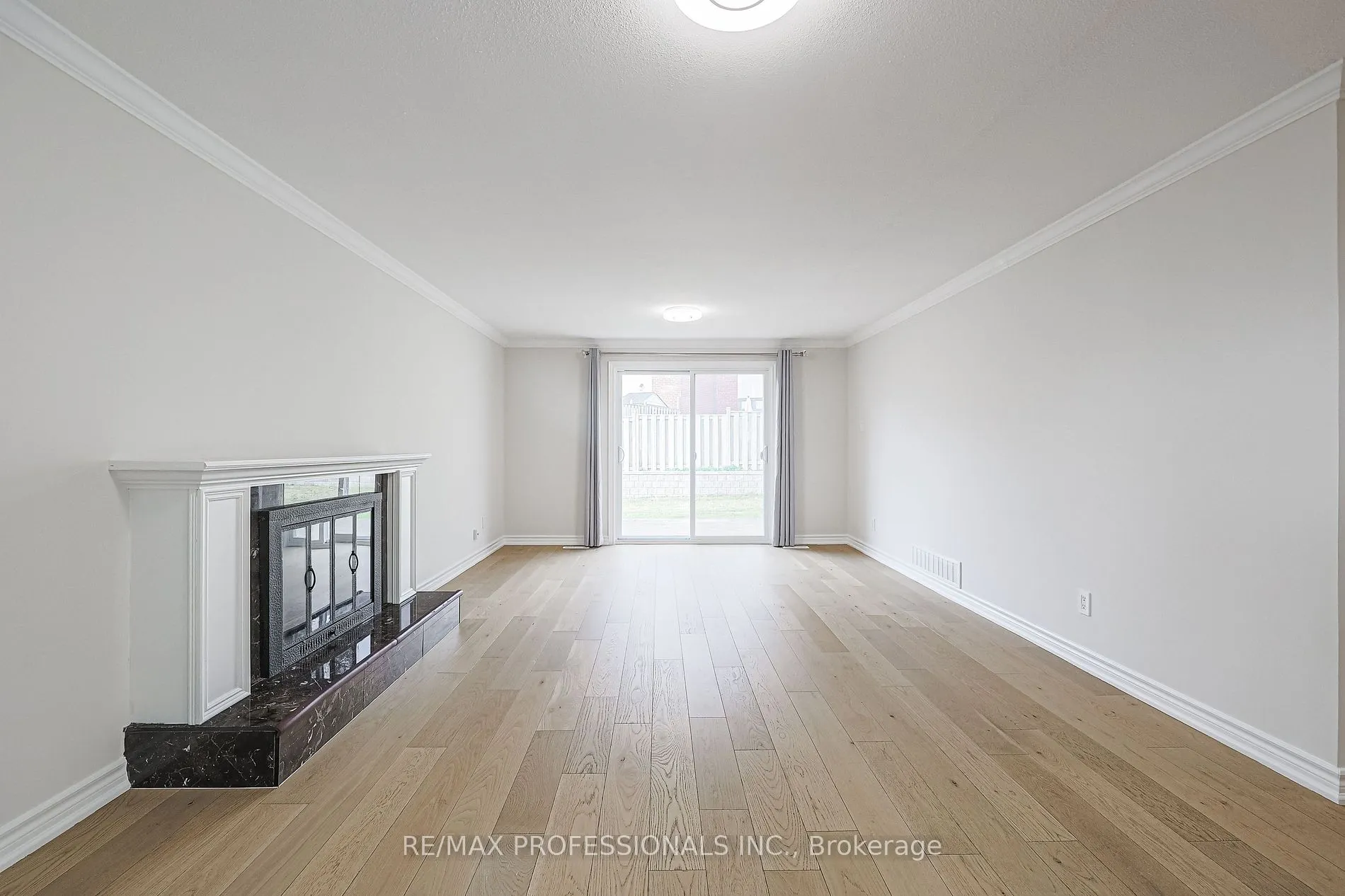 18 West Wareside Rd