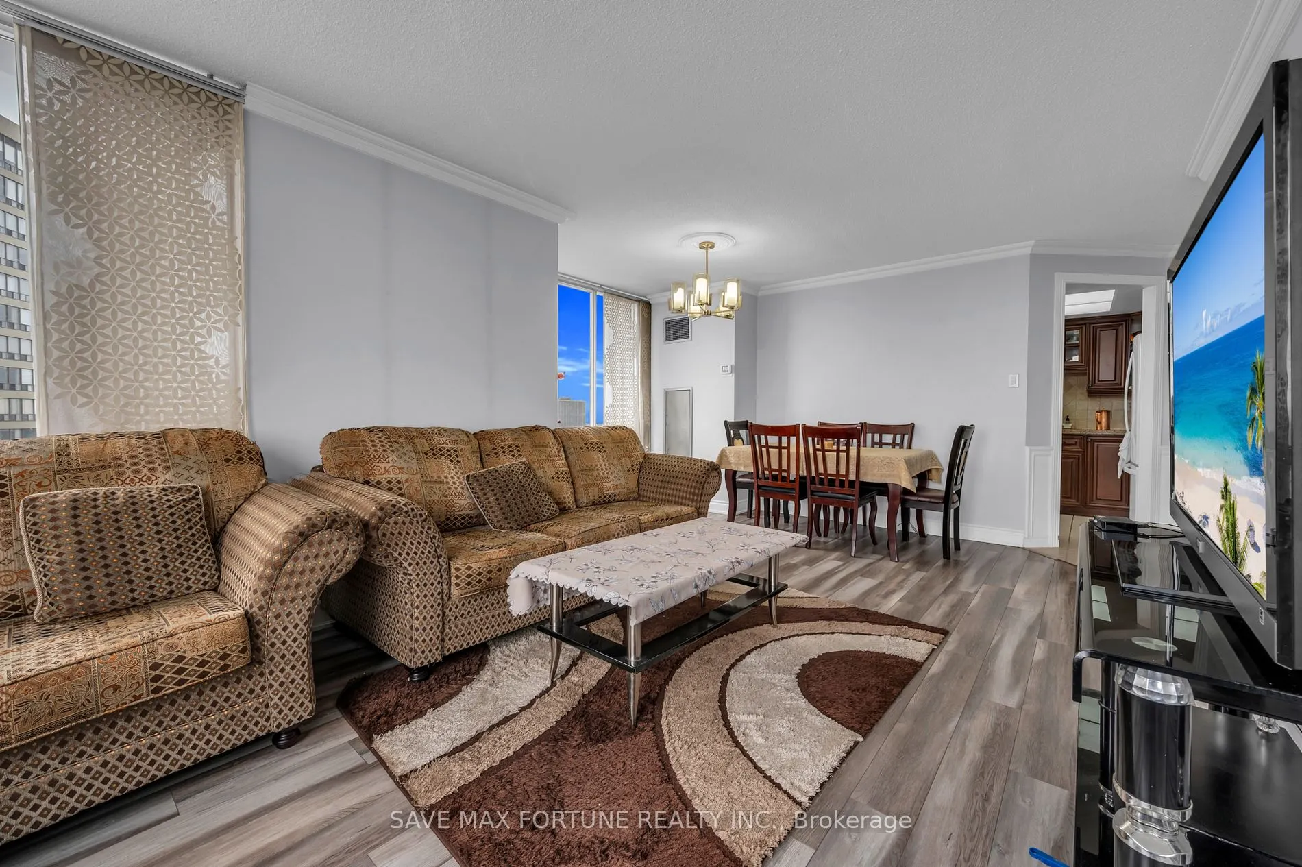 26 Hanover Road, #1611