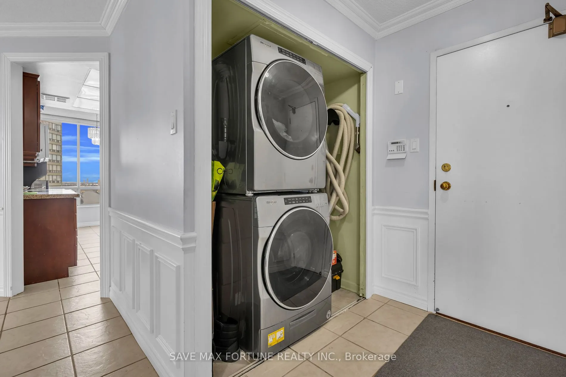 26 Hanover Road, #1611