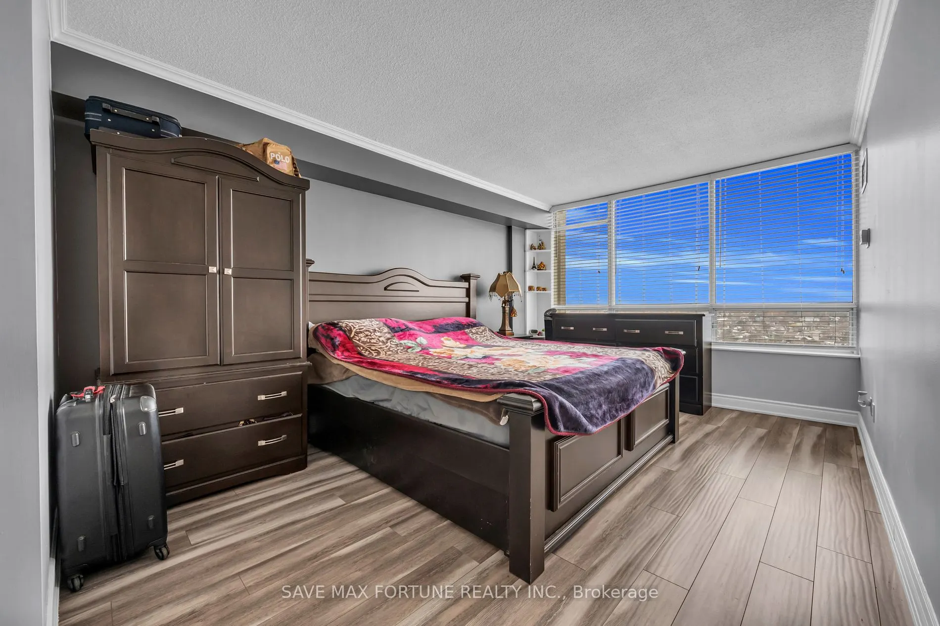 26 Hanover Road, #1611