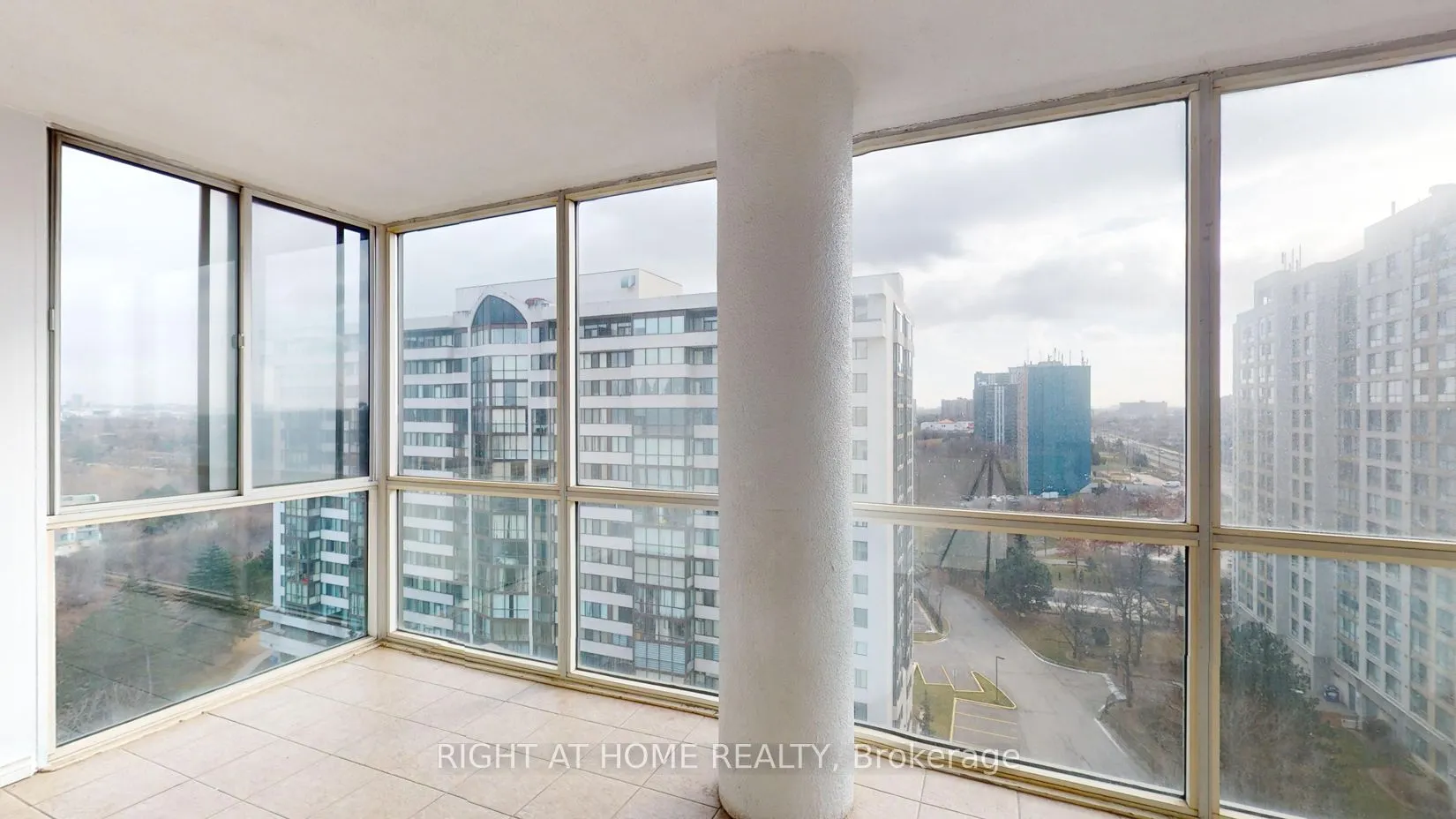 10 Markbrook Lane, #1204