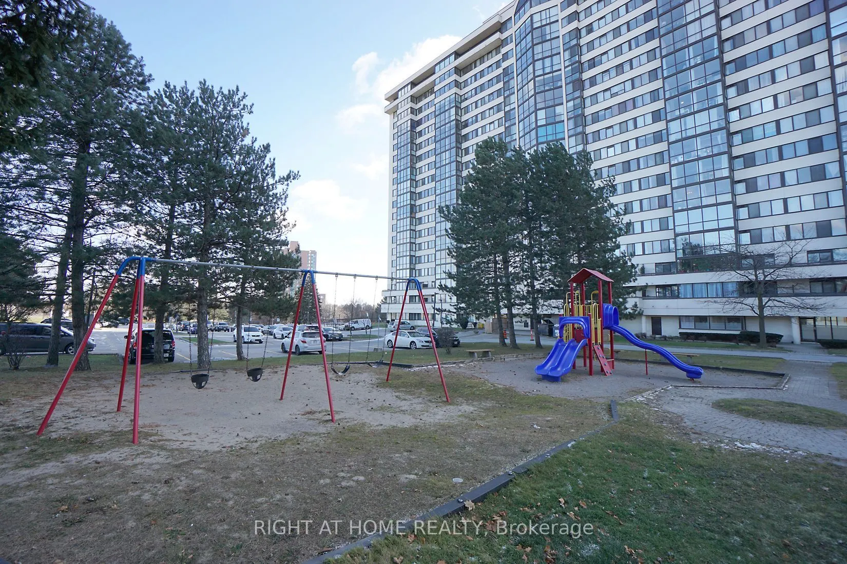 10 Markbrook Lane, #1204