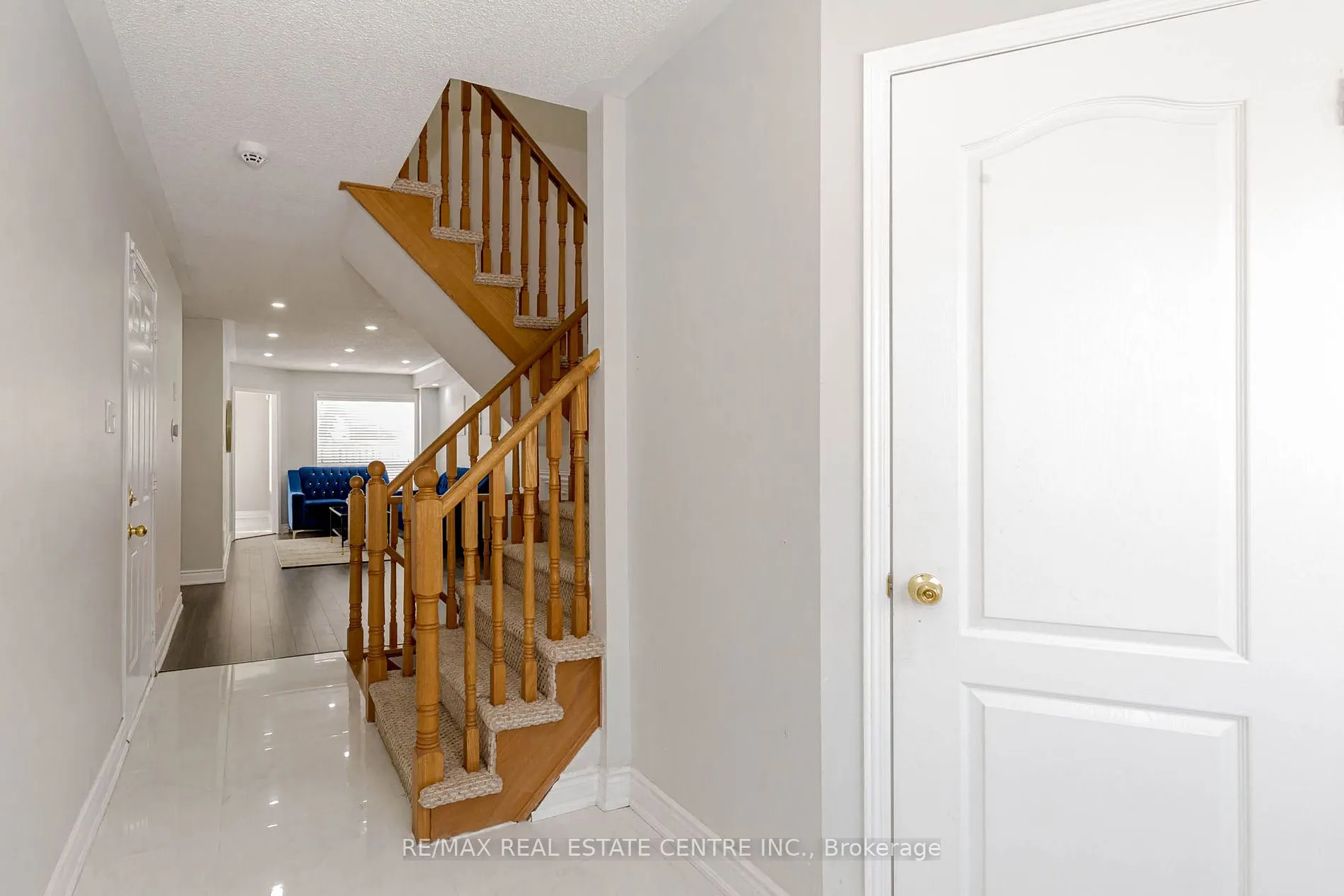 12 Tregate Cres W