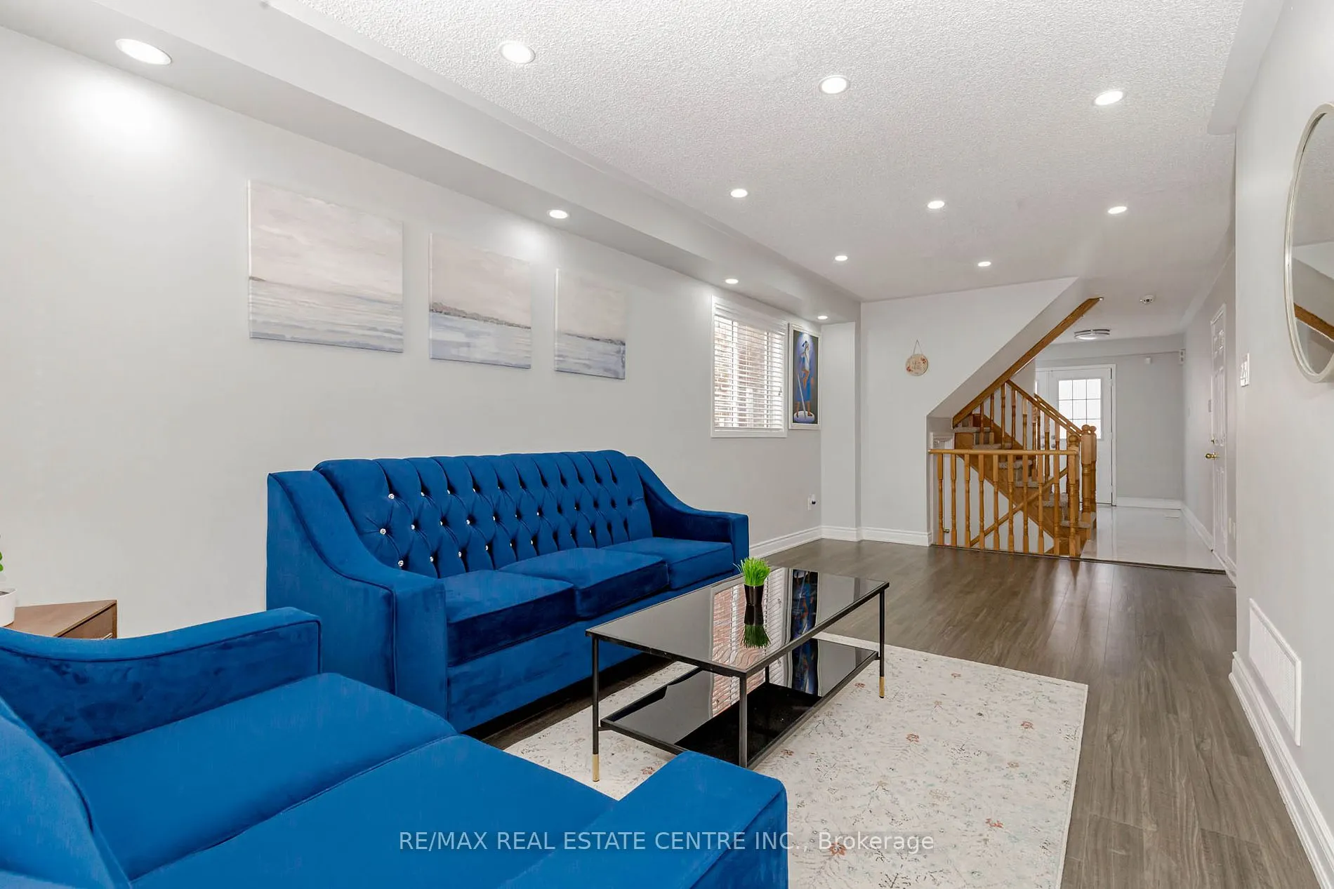12 Tregate Cres W