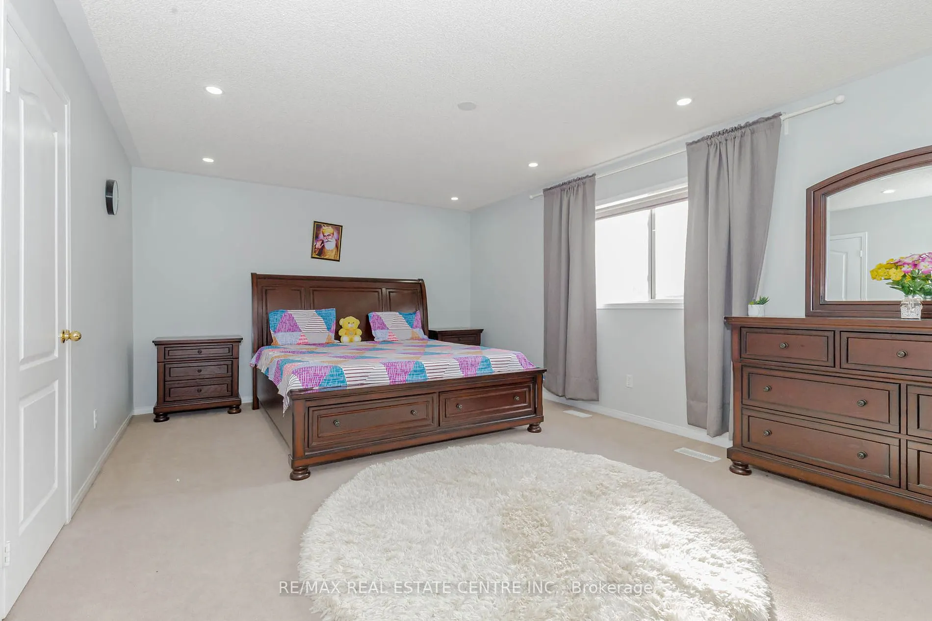 12 Tregate Cres W