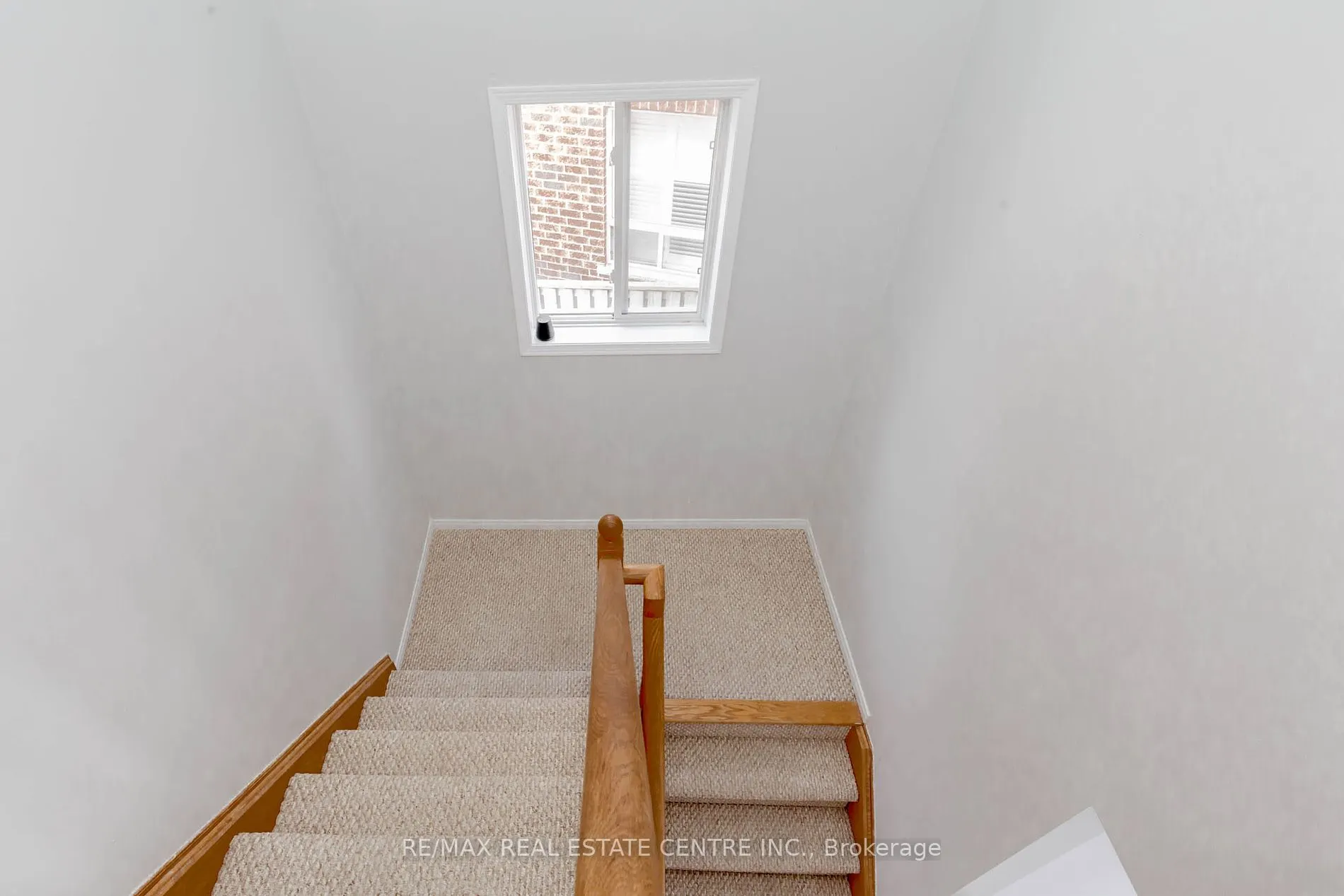 12 Tregate Cres W