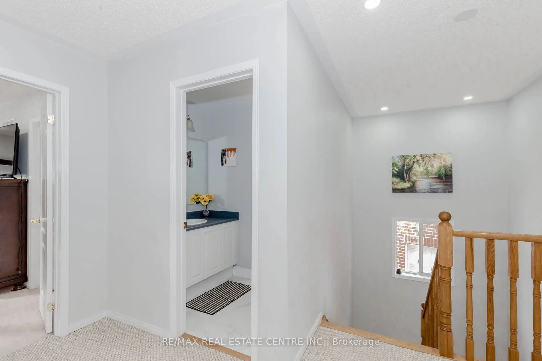 12 Tregate Cres W