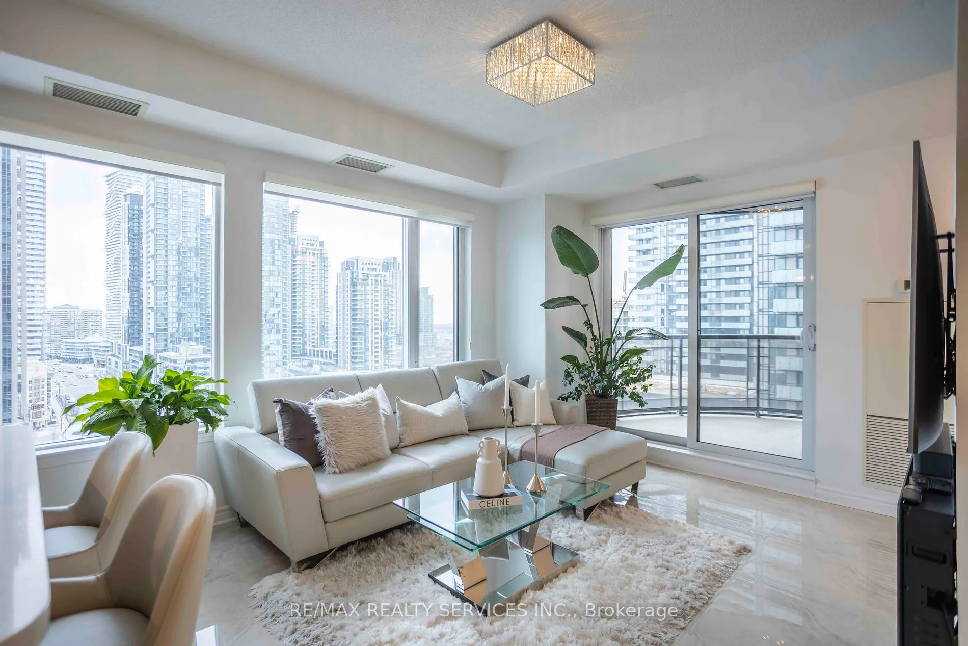 385 Prince Of Wales Dr, #1408