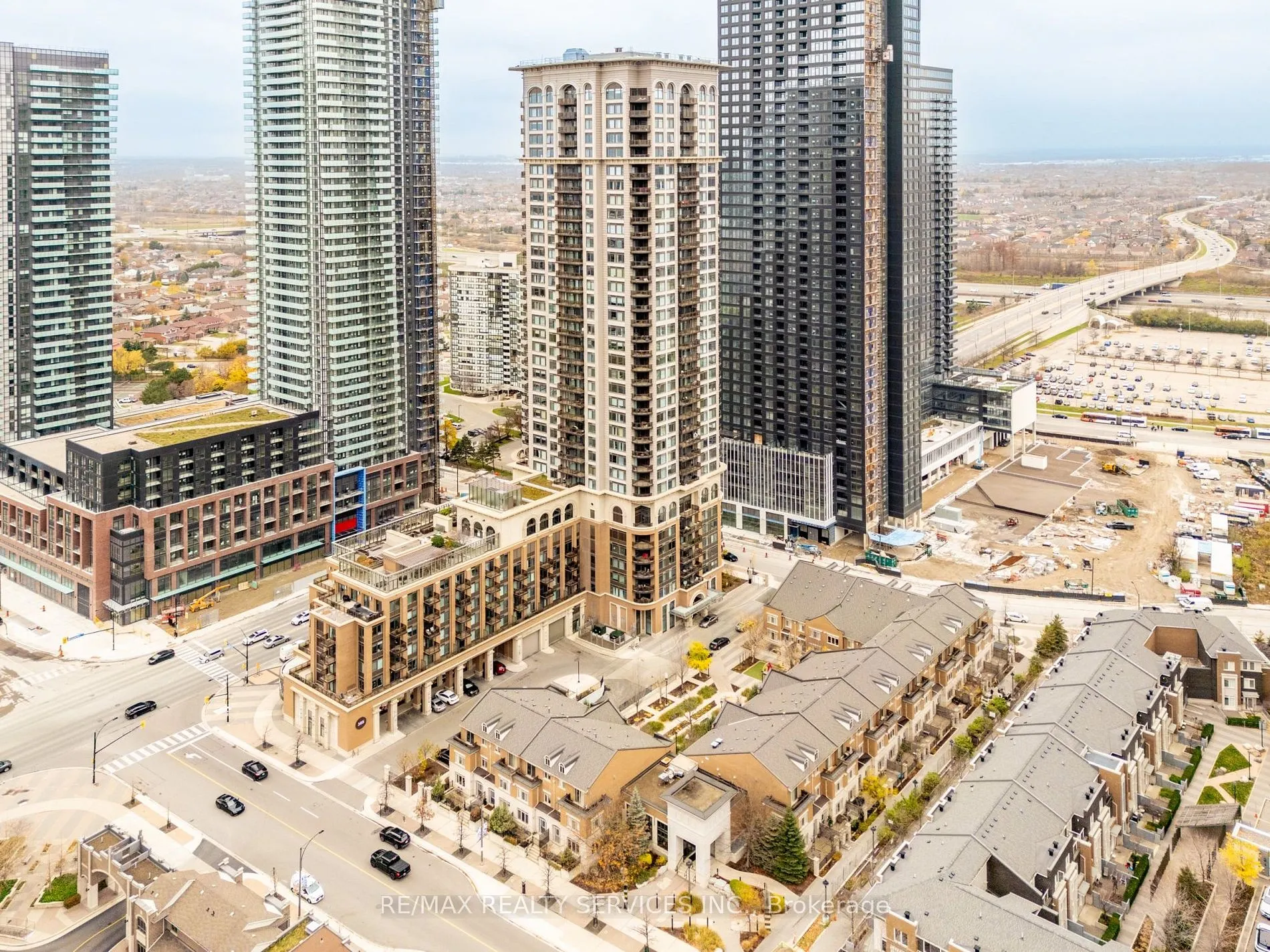 385 Prince Of Wales Dr, #1408
