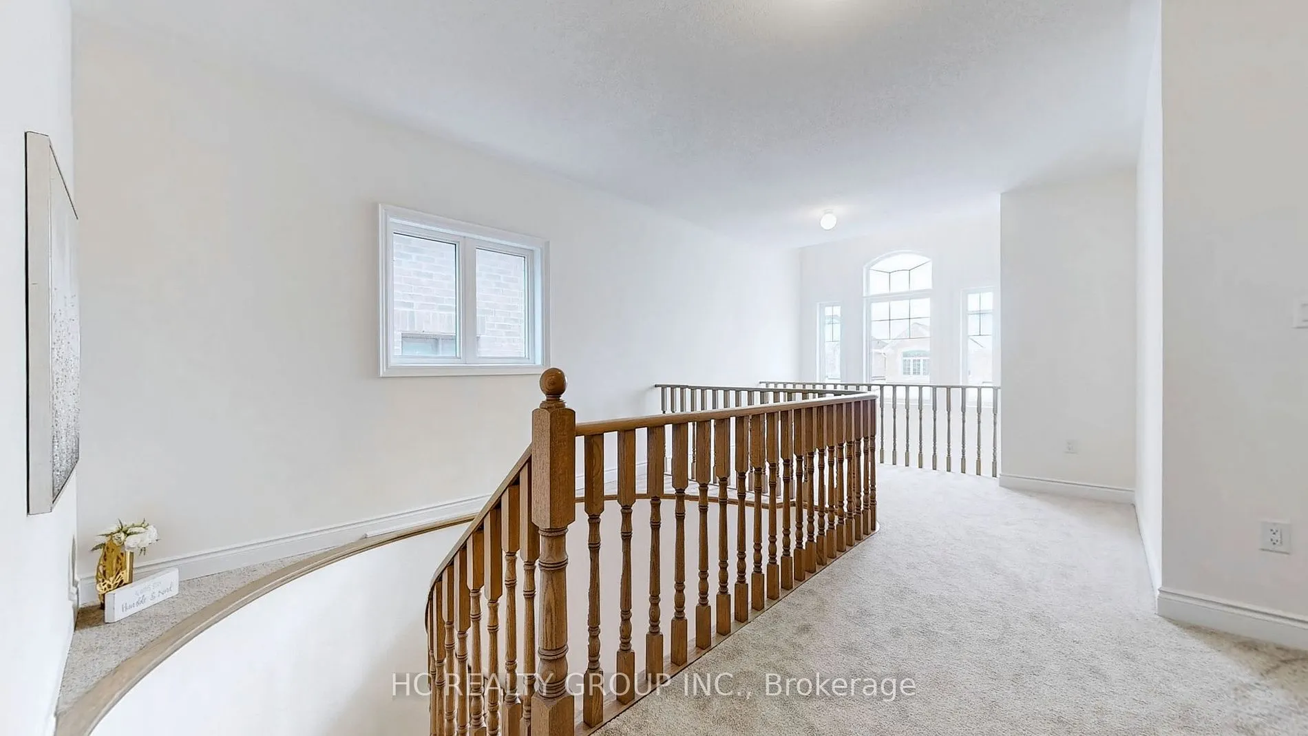 46 Dotchson Ave