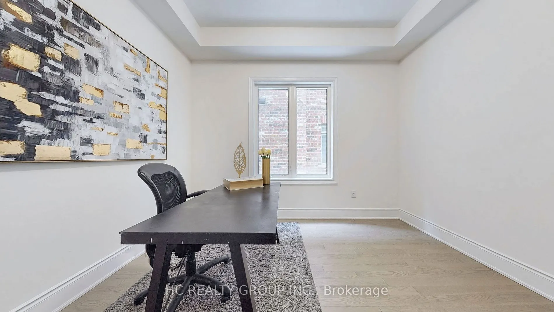 46 Dotchson Ave