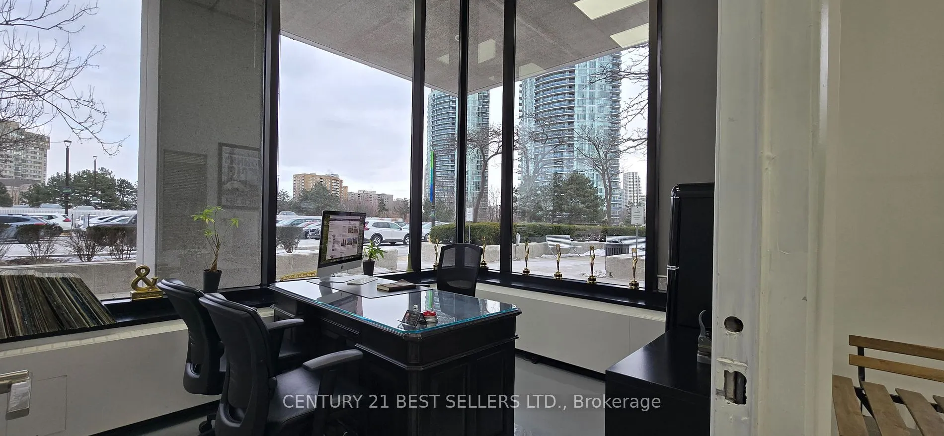 4 Robert Speck Parkway