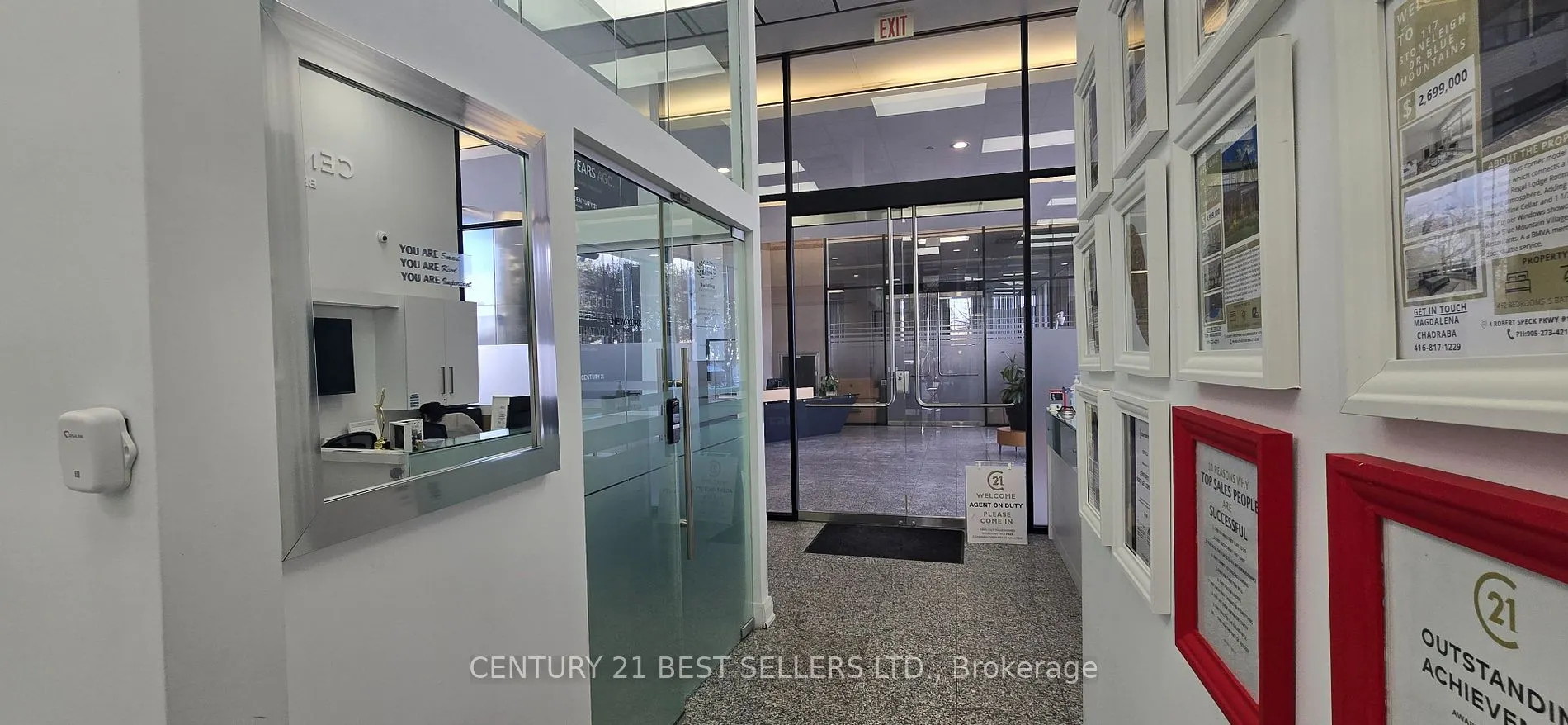 4 Robert Speck Parkway