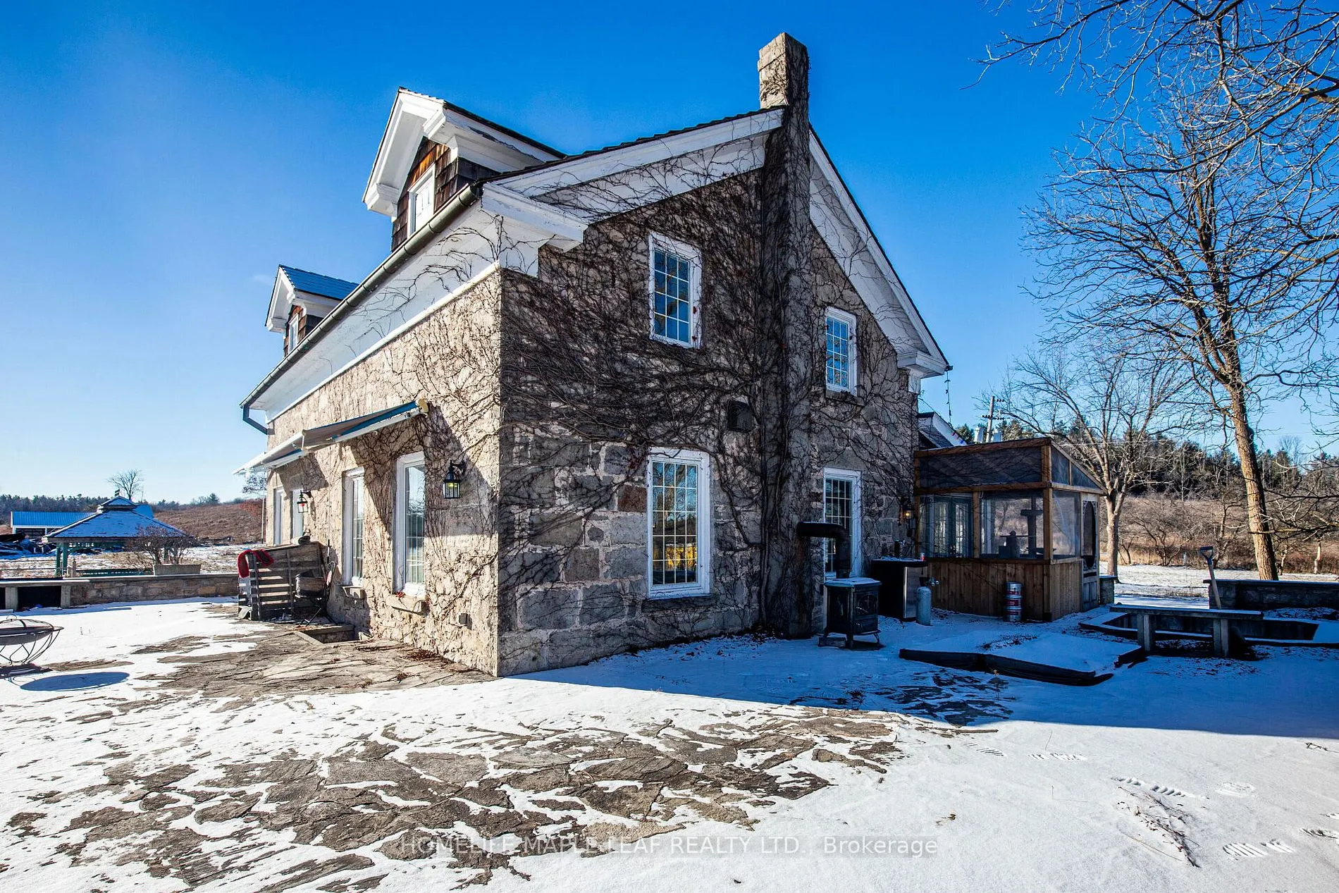 13422 Highway 7 Road