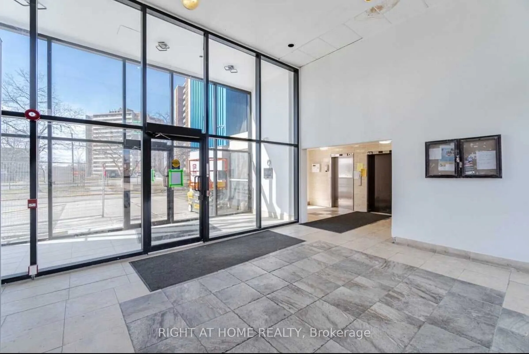 4673 Jane Street, #621