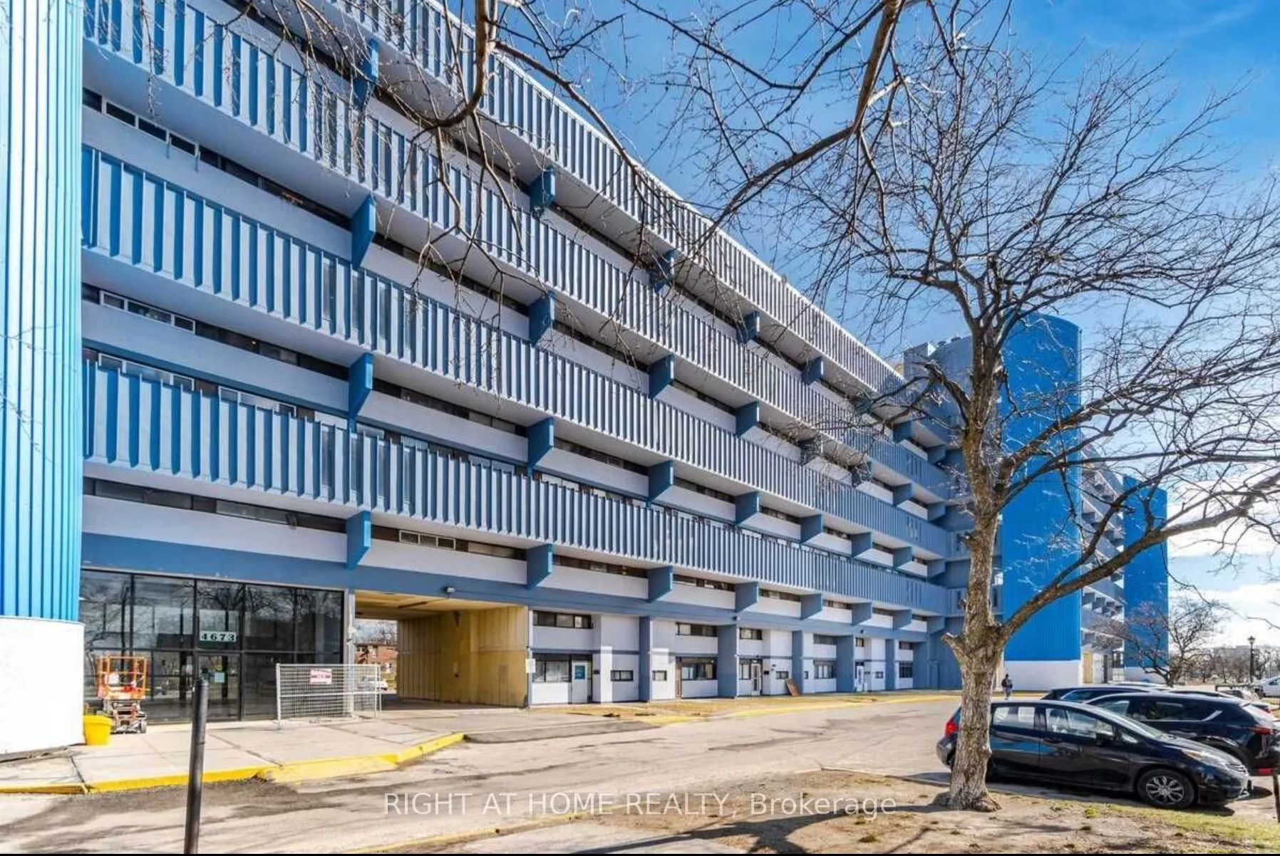 4673 Jane Street, #621