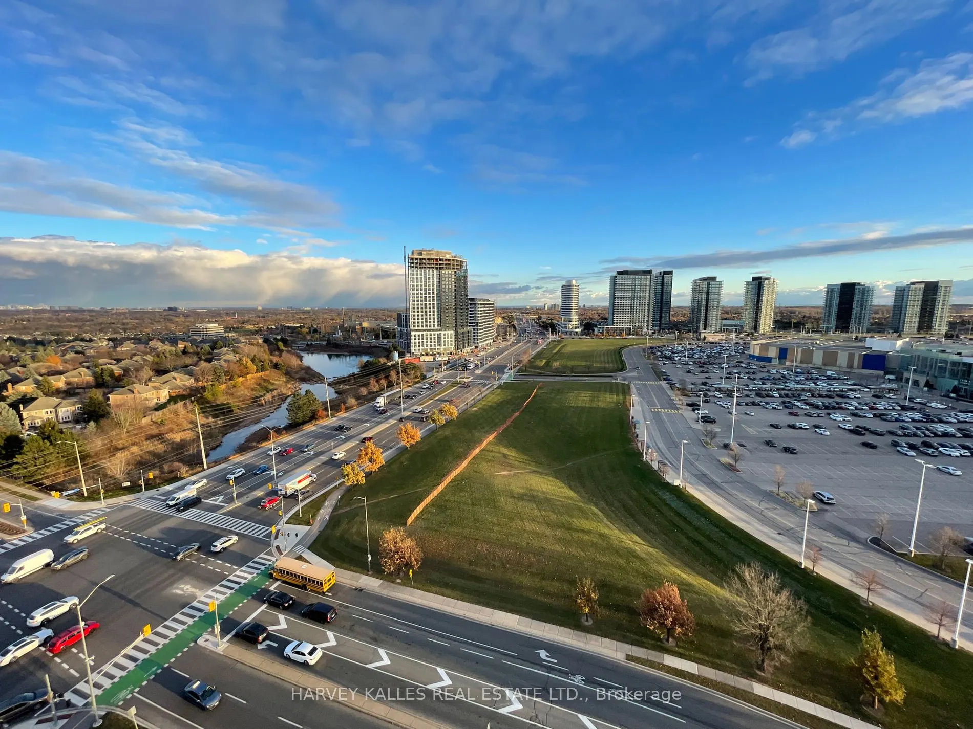 2545 Erin Centre Blvd, #1704