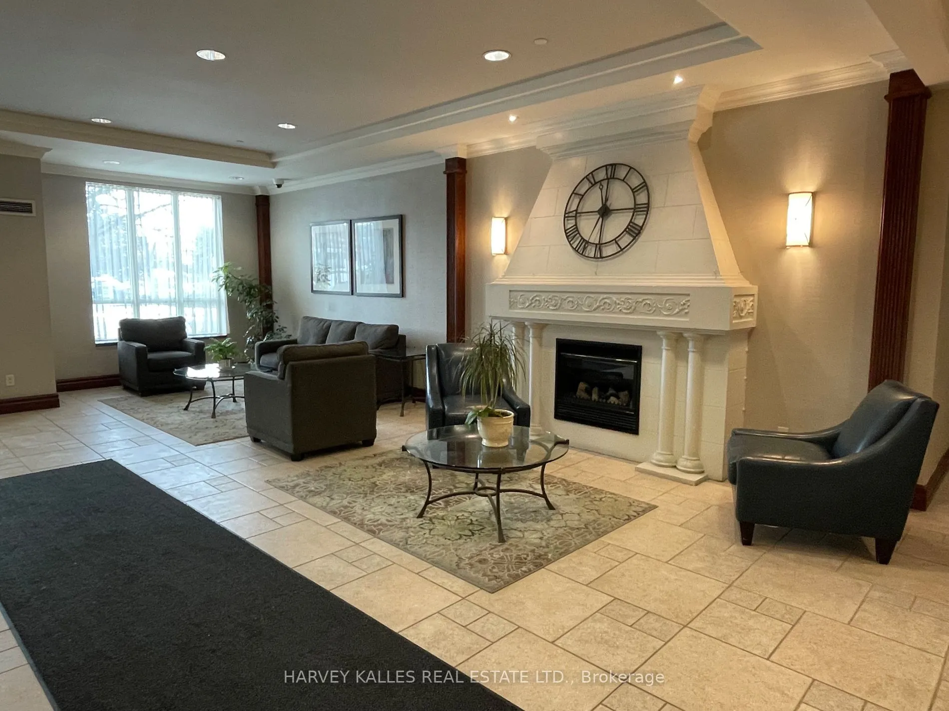 2545 Erin Centre Blvd, #1704
