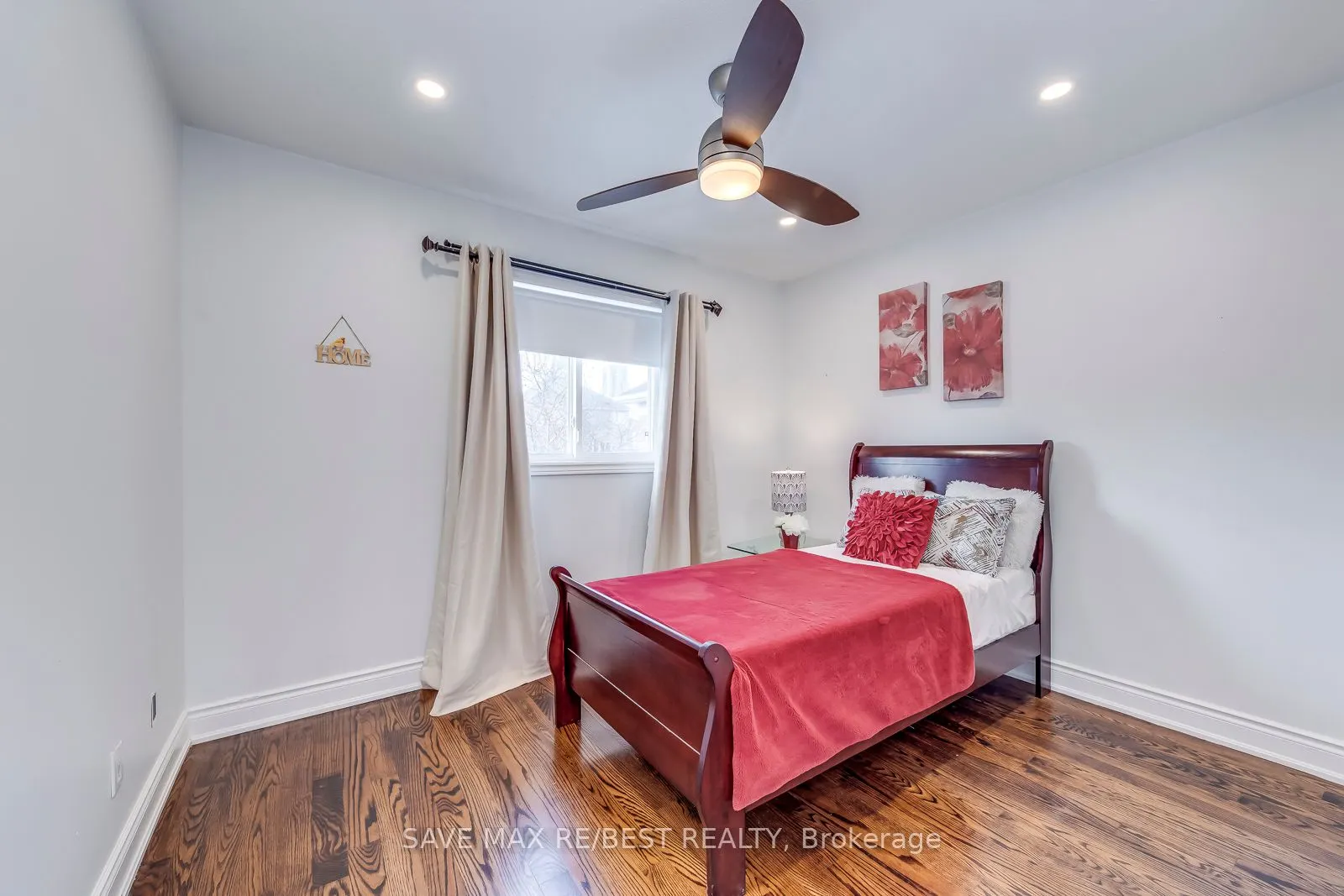 277 Cossack Crt