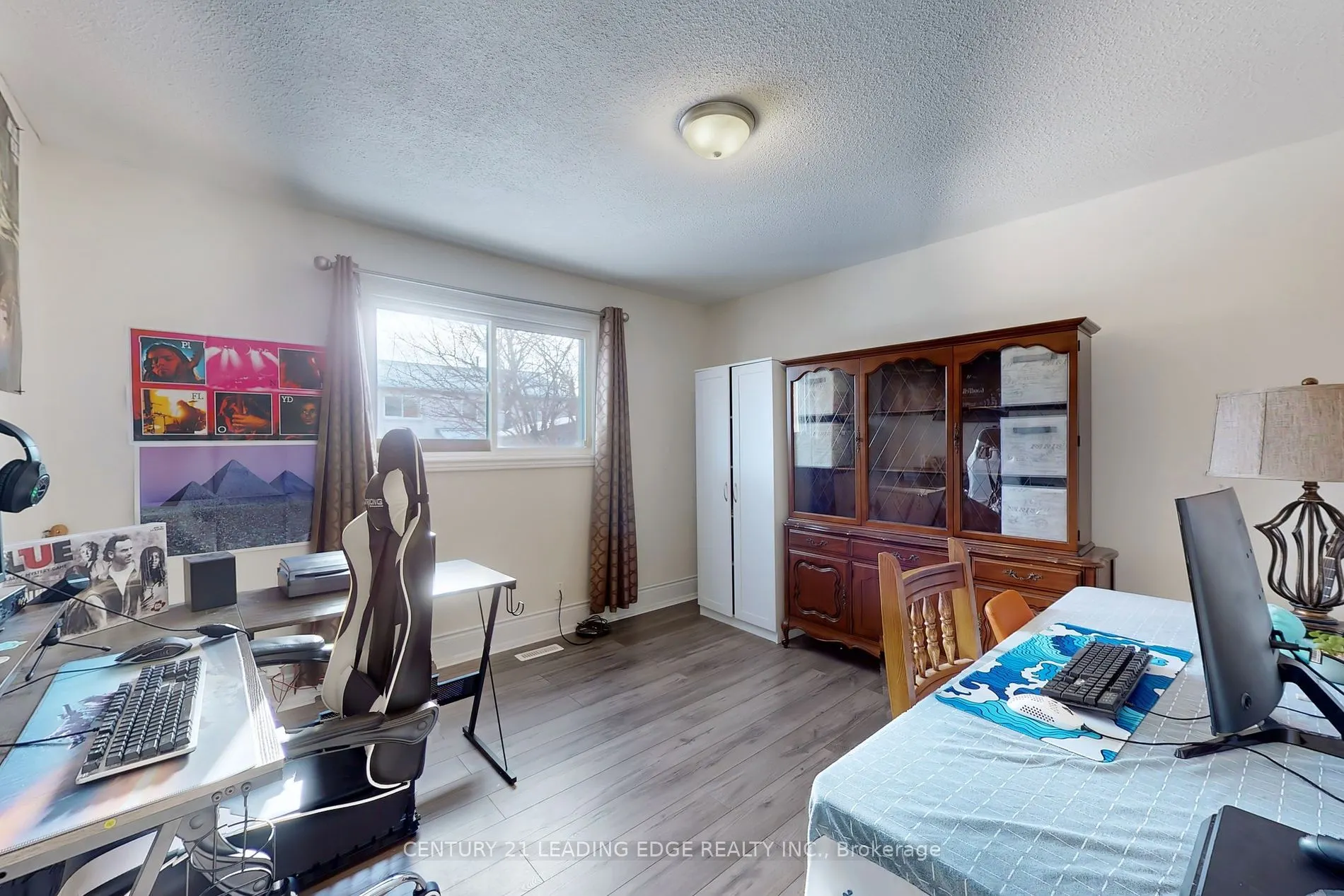 17 Jardine St