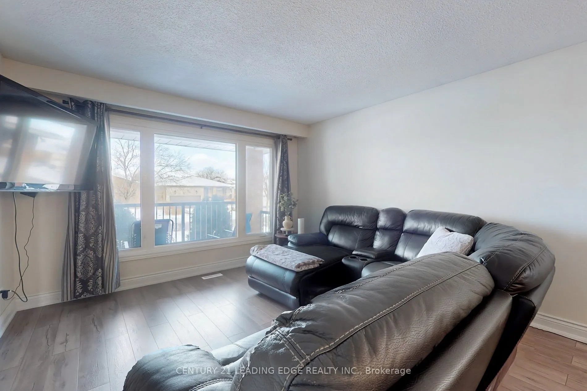 17 Jardine St