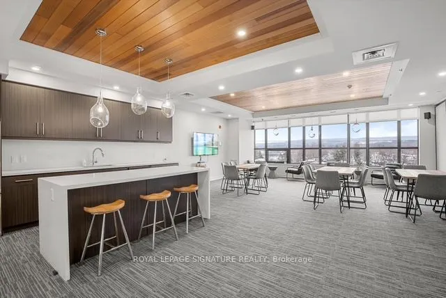 340 Plains Rd E, #208