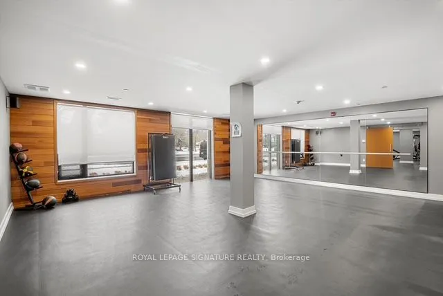 340 Plains Rd E, #208