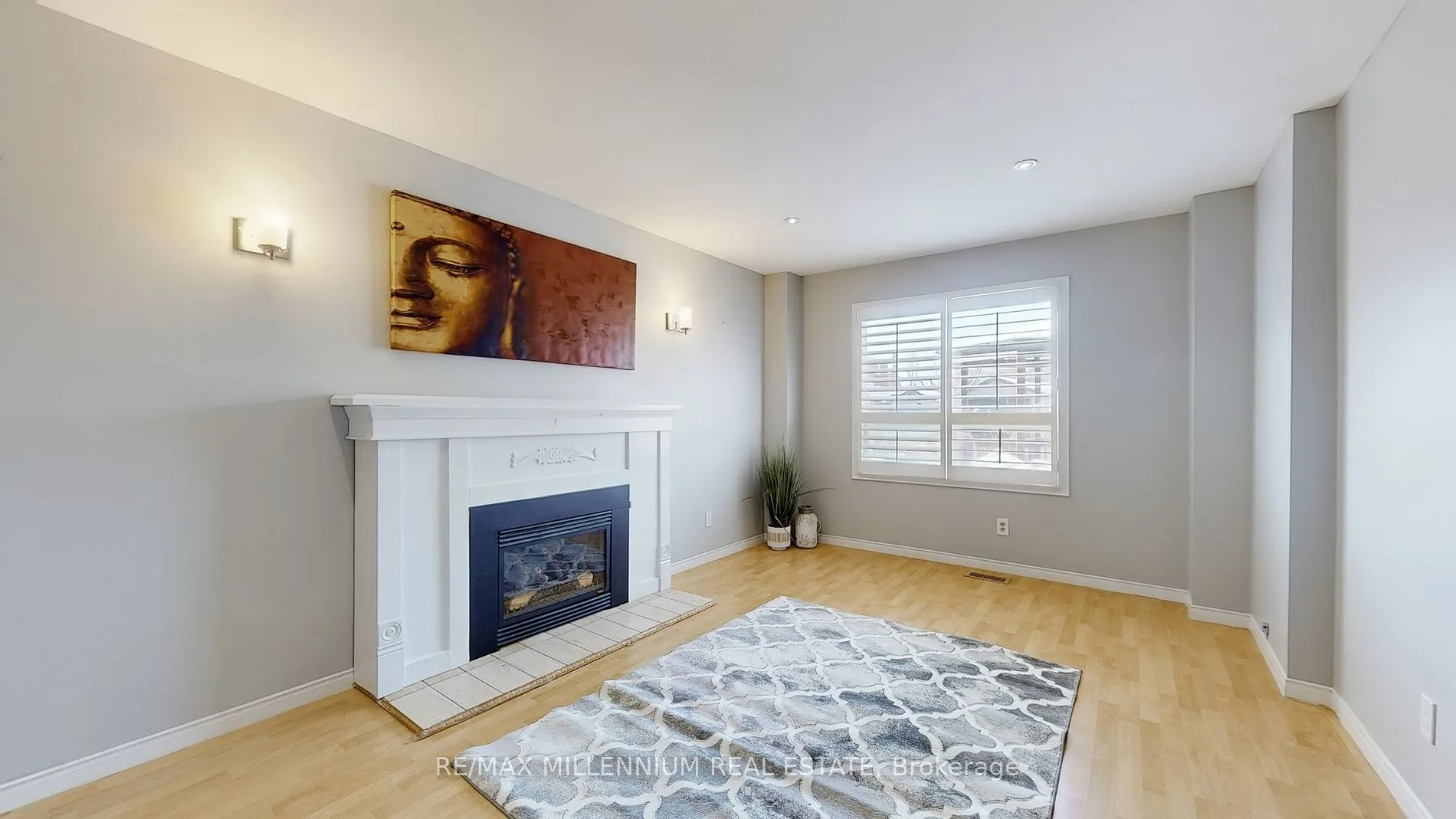 27 Dundalk Cres