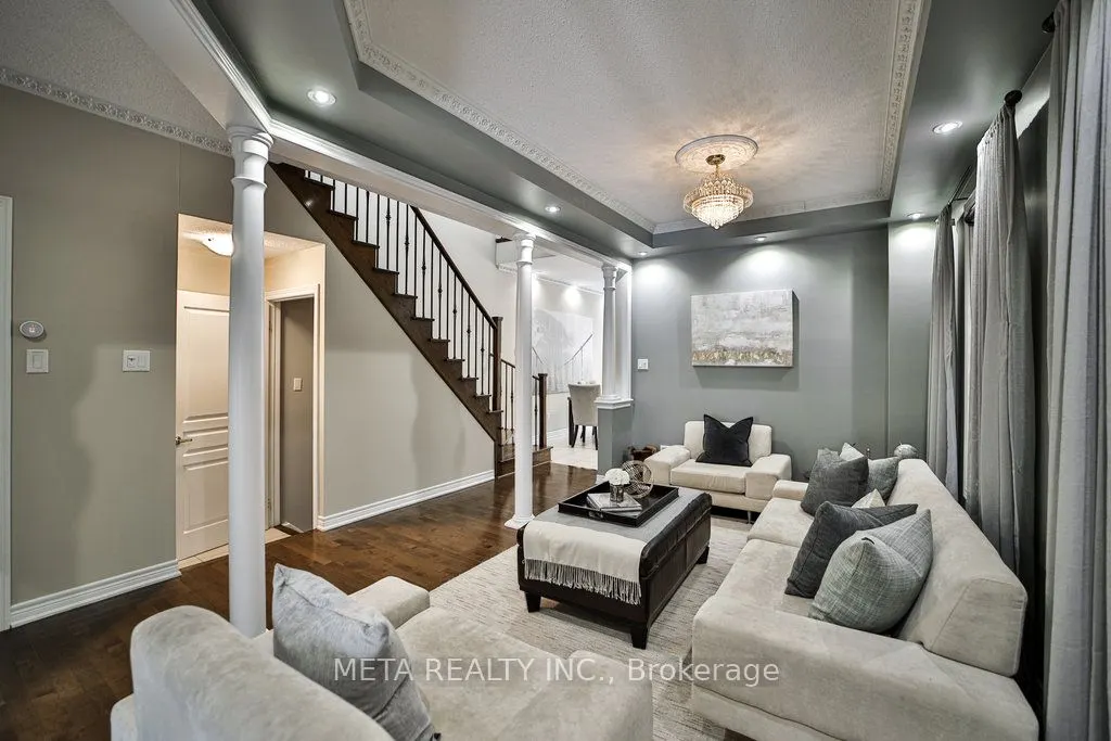 4597 Centretown Way