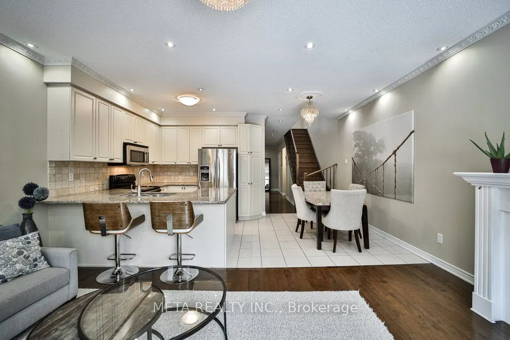 4597 Centretown Way