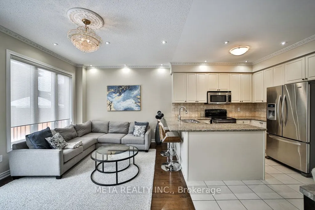 4597 Centretown Way
